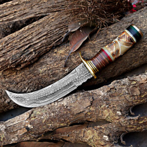 curved damascus knife