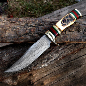 collector’s damascus knife